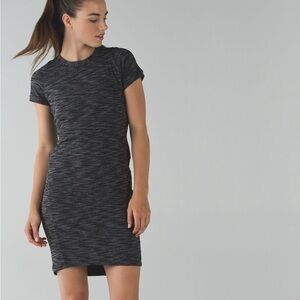 Lululemon & Go Where-To Dress
Heathered Black Size 2